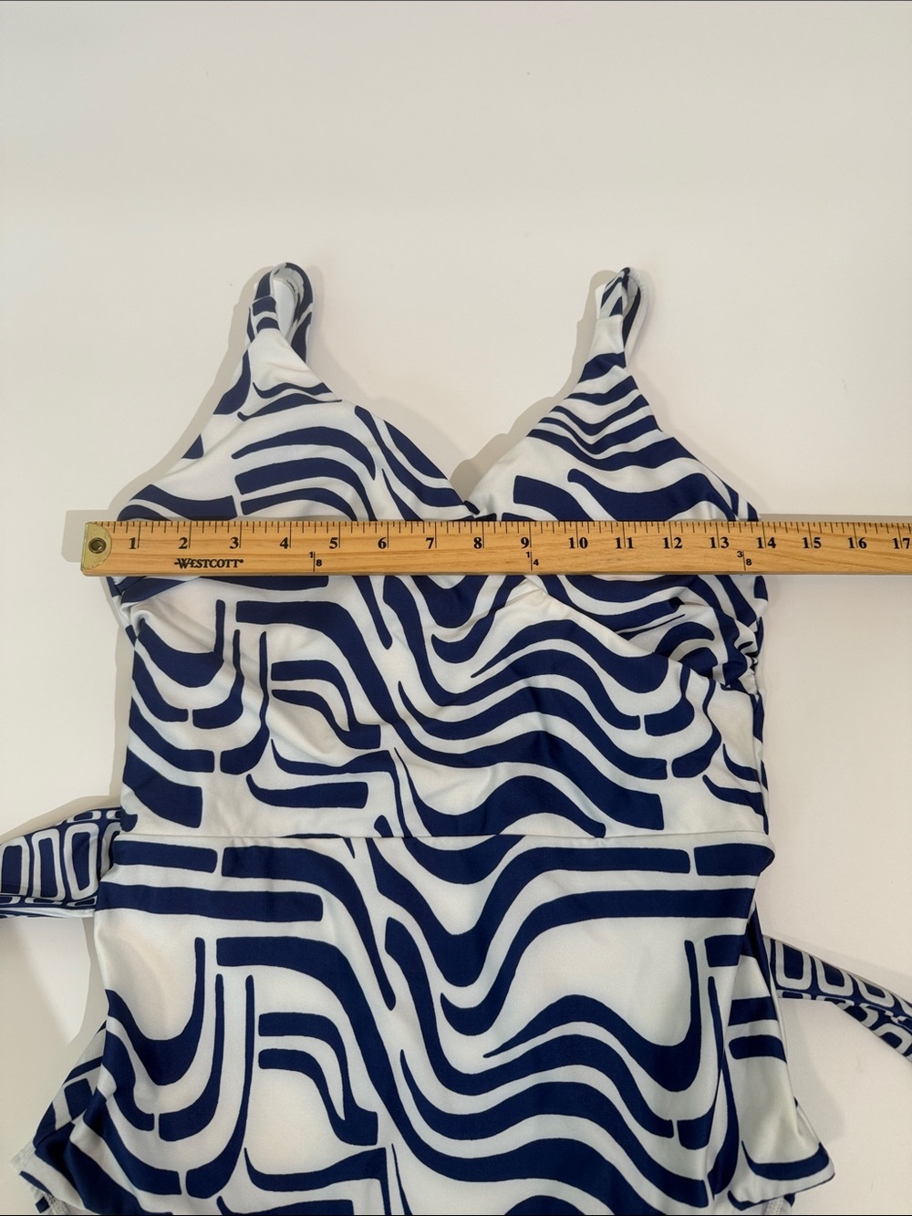 Hermoza Amelia One Piece Swimsuit Size 8 NWT Blue White Revel In Retro Print - Picture 8 of 15